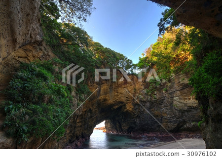 Dawn of Minamiizu, Tabi, Long Street Cave 30976102