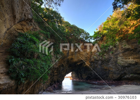 Dawn of Minamiizu, Tabi, Long Street Cave 30976103