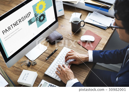 Gear Cog Collaboration Development Graphic 30982001