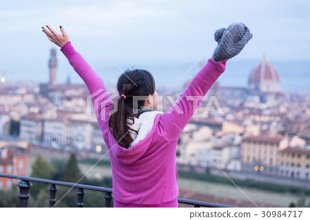 Tourist use mobile at View point Tourist use mobile at View point 30984717