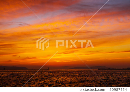 Sunset of Hakata Bay 30987554