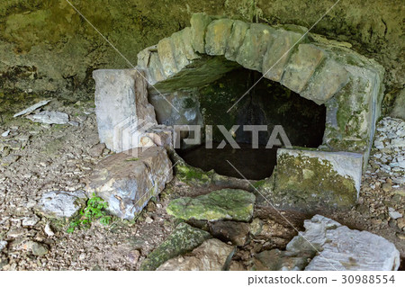 Spring at rock of Cave City in Cherkez-Kermen 30988554