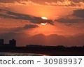 在日落時的海岸 30989937