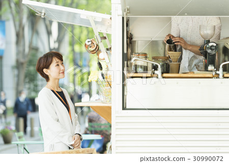 休閑職業女性咖啡館 休閑職業女性咖啡館 30990072