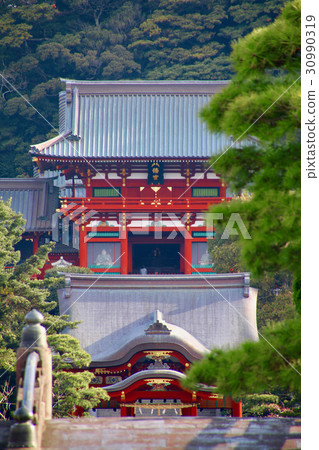 Tsurugaoka Hachimangu Shrine · Mai Shrine · Honshu (Kamakura City) Tsurugaoka Hachimangu Shrine · Mai Shrine · Honshu (Kamakura City) 30990319