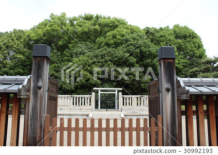 The opening of the Nara Tomari mausoleum The opening of the Nara Tomari mausoleum 30992193