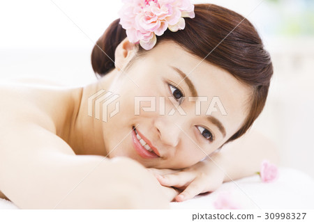 Beauty Beauty Resort Esthetic Women Beauty Beauty Salon Skin Care Young lady 30998327