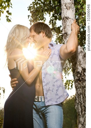 happy  couple 31006046