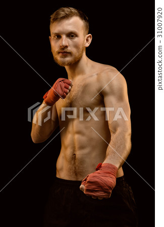 Sportsman with boxing bandages Sportsman with boxing bandages 31007920