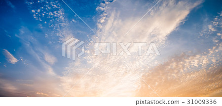 sunset sky and clouds. sunset sky and clouds. 31009336