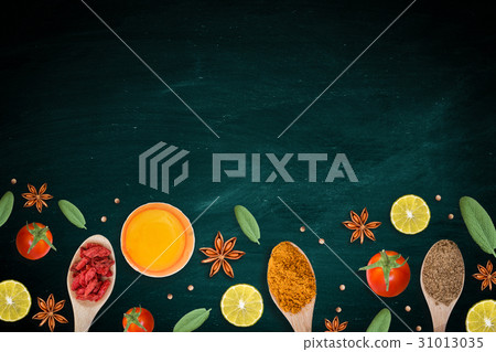 Collection of spices and herb ingredient Collection of spices and herb ingredient 31013035