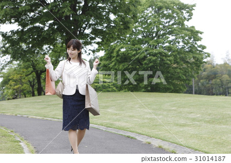 女人購物 女人購物 31014187