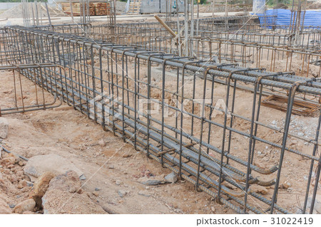 Steel tie of ground beam waiting for concrete work Steel tie of ground beam waiting for concrete work 31022419