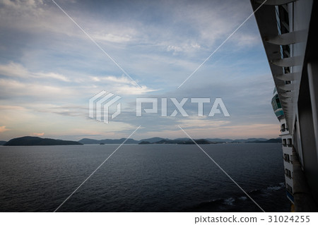 Straits of Malacca viewed from luxury liner 31024255