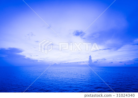 The Strait of Malacca seen from Phuket luxury liner 31024340