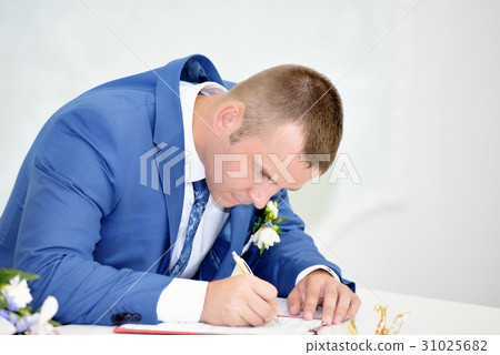 Solemn registration of newlyweds Solemn registration of newlyweds 31025682