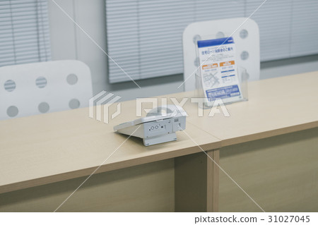 reception desk, shop, indoor 31027045