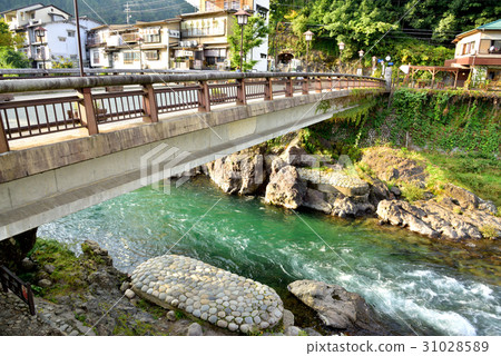 Gujo Hachiman Yoshidagawa landscape Shimbashi 31028589