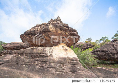 amazing natural stone sculpture amazing natural stone sculpture 31029375