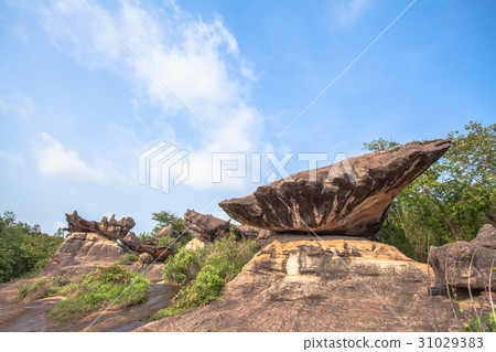 amazing natural stone sculpture amazing natural stone sculpture 31029383