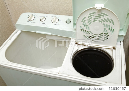 Two-tub type washing machine Two-tub type washing machine 31030467