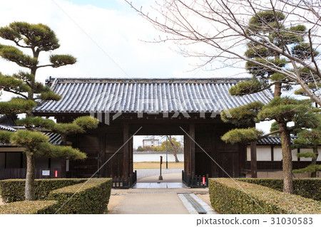 Marugamei fountain entrance gate Gateong - Ishigaki no Masaki - Existing Twelve Tenshi - 31030583