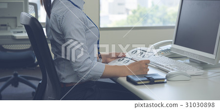 Clerical work 31030898