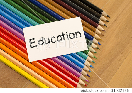 Blank white paper and colored pencil  31032186