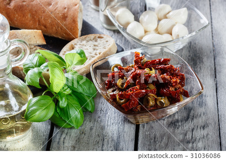 Ingredients ready for preparing bruschetta 31036086