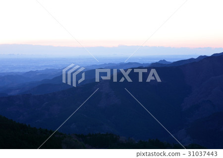 Sunrise image 31037443