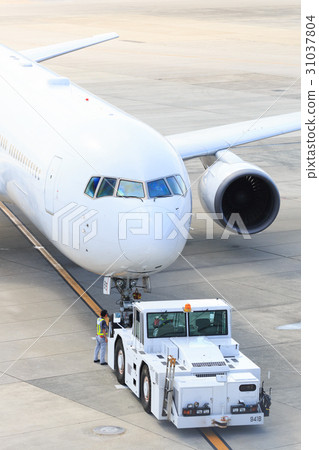 Flight departure - Osaka International Airport - 31037804