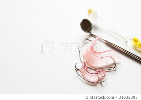 醫學正畸圖像 31038395