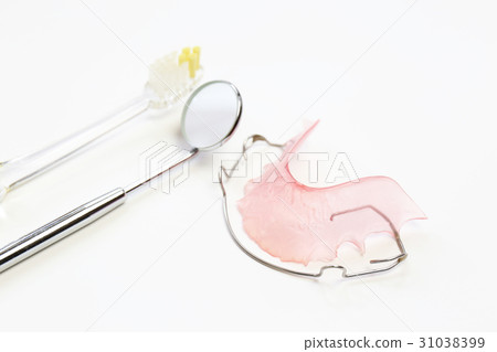 Medical orthodontic image 31038399