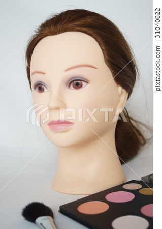 A wig A wig 31040622