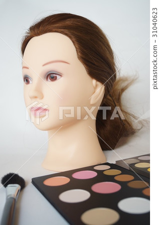 A wig A wig 31040623