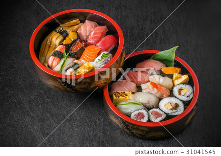 江戶前壽司東京風味的真正的壽司 江戶前壽司東京風味的真正的壽司 31041545
