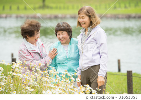 Senior women jogging active senior image Senior women jogging active senior image 31053353