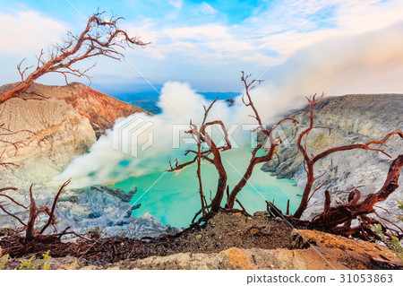 Panoramic view of Kawah Ijen Volcano at Sunrise Panoramic view of Kawah Ijen Volcano at Sunrise 31053863
