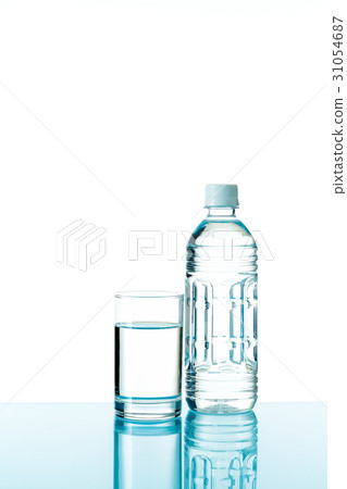 水 31054687