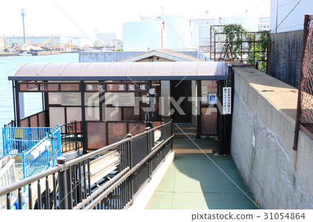 Waiting for Ochiai Festival (Osaka City) 31054864