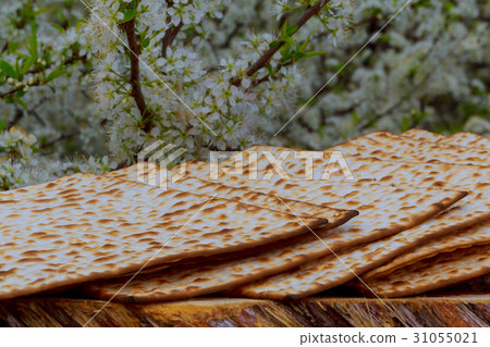 Pesach Still-life with wine and matzoh passover Pesach Still-life with wine and matzoh passover 31055021