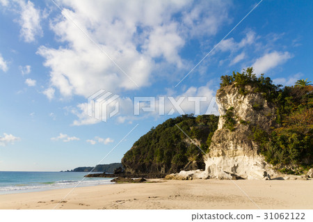 Many Tohama Beach bath Clear sky blue sky cloud Many Tohama Beach bath Clear sky blue sky cloud 31062122
