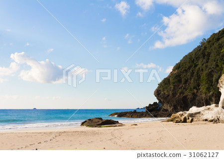 Many Tohama Beach bath Clear sky blue sky cloud Many Tohama Beach bath Clear sky blue sky cloud 31062127