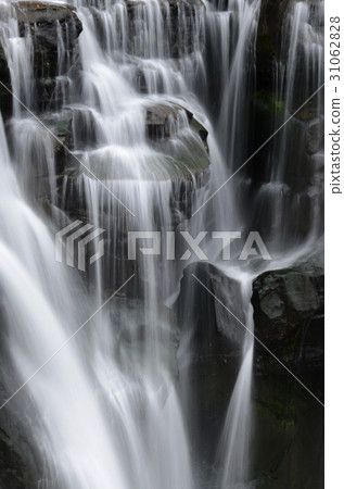 足夠的瀑布 31062828