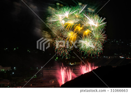 View the fireworks of Aioi Pearl Festival from Tenka Taishan (Aioi city, Hyogo prefecture) View the fireworks of Aioi Pearl Festival from Tenka Taishan (Aioi city, Hyogo prefecture) 31066663