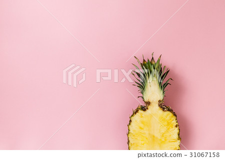 Half slice of fresh appetizing tasty pineapple Half slice of fresh appetizing tasty pineapple 31067158