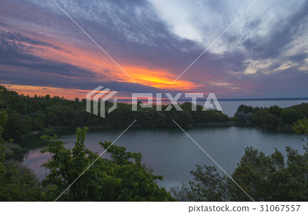 Sunset over lakes Sunset over lakes 31067557