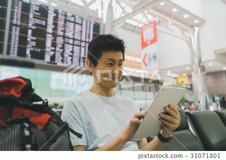 backpacker, backpackers, digital tablet 31071801