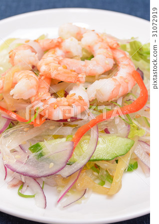 可口蝦和菜中國式沙拉 可口蝦和菜中國式沙拉 31072919
