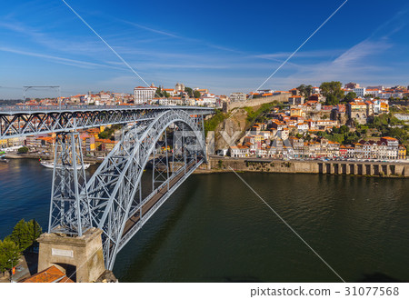 Porto old town - Portugal 31077568